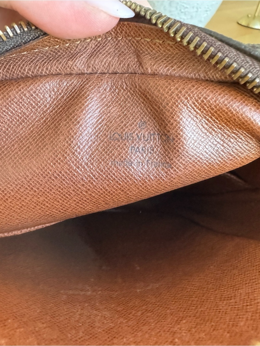 âś…AUTHENTICâś…LOUIS VUITTON DANUBE BAG - Picture 9 of 11